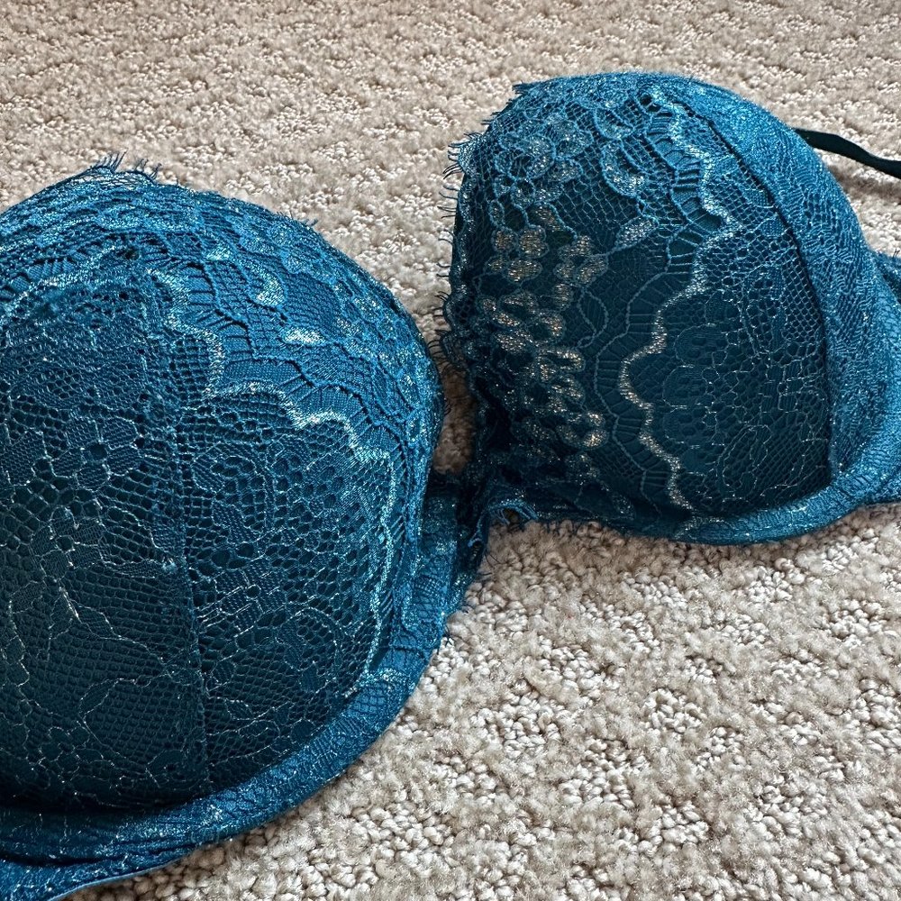 36C Victoria's Secret Bombshell